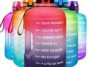 زجاجة ماء QuiFit Motivational Gallon - مع قلم تحديد الوقت ومزود بالوقت وقلب علوي مقاوم للتسرب وقابل لإعادة الاستخدام من أجل اللياقة البدنية لعشاق الرياضات الخارجية خالية من مادة BPA
